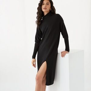 Aritzia Wilfred Cyprie Black Dress